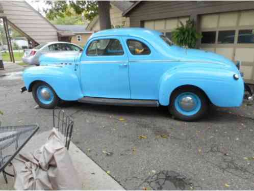 DeSoto 5 window custom coupe (1940)