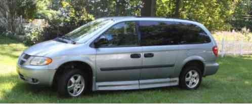 Dodge Caravan (2006)