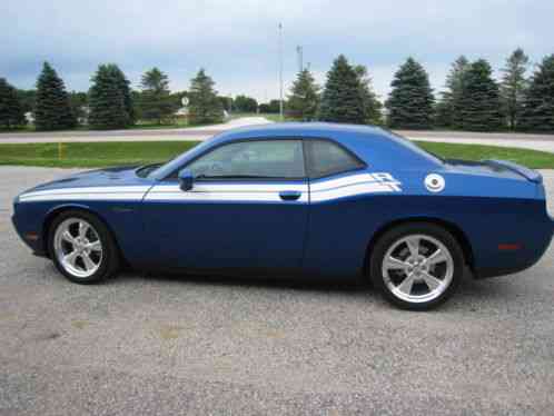 Dodge Challenger RT (2012)