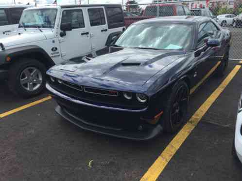 Dodge Challenger (2015)