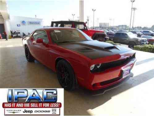 Dodge Challenger SRT Hellcat (2016)