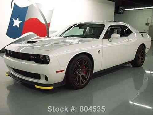 Dodge Challenger SRT HELLCATHP HEMI (2015)