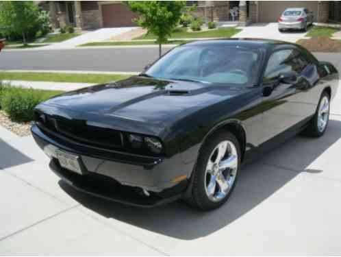 2014 Dodge Challenger sxt