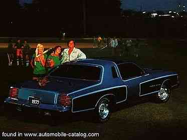 Dodge Charger Daytona Midnight (1977)
