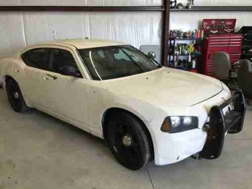 Dodge Charger POLICE PACKAGE (2006)