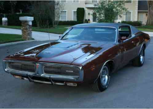 Dodge Charger R/T - 440 V-8 & (1971)