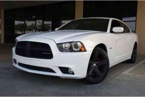 Dodge Charger RT (2011)