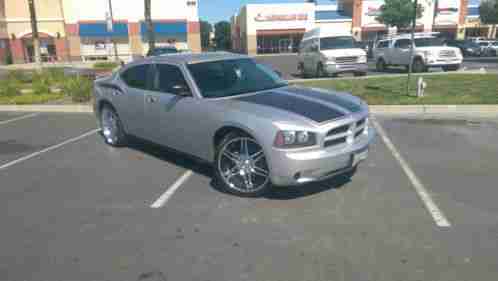 Dodge Charger (2007)