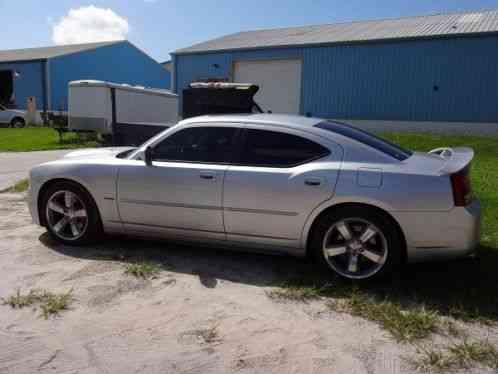 2007 Dodge Charger SRT8