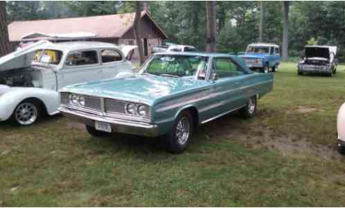 Dodge Coronet 2 door hardtop (1966)