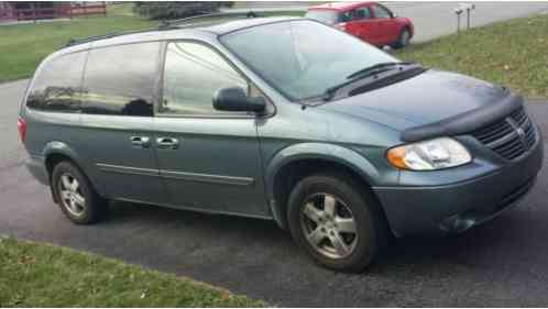 2005 Dodge Grand Caravan