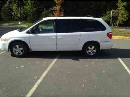 Dodge Grand Caravan (2006)