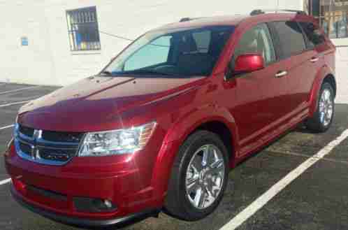 Dodge Journey LUX (2011)