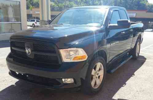 Dodge Ram 1500 (2012)