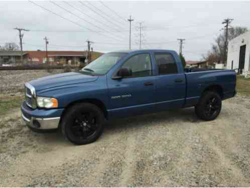 Dodge Ram 1500 SLT (2005)