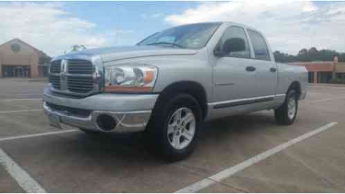 Dodge Ram 1500 SLT (2006)