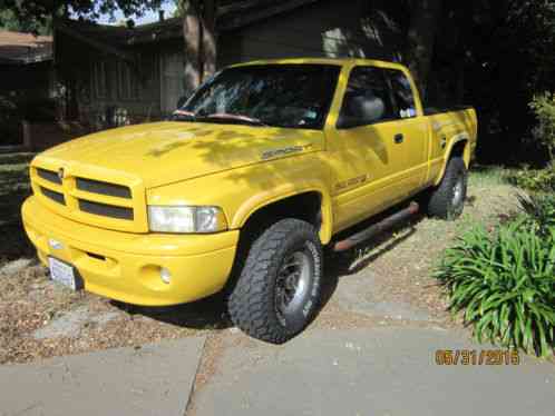 Dodge Ram 1500 (1999)