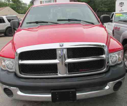 Dodge Ram 1500 ST (2004)