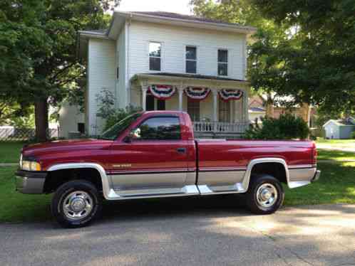 Dodge Ram 2500 slt laramie (1994)