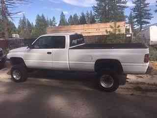 Dodge Ram 2500 Sport