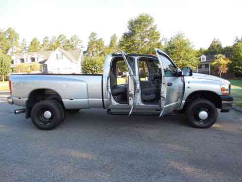 Dodge Ram 3500 (2006)