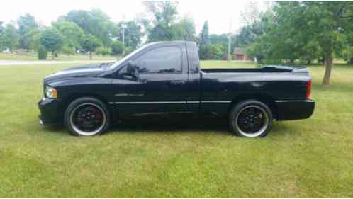 Dodge: Ram SRT-10 SRT, 2004 Dodge 10 A regular cab pickup truck with a