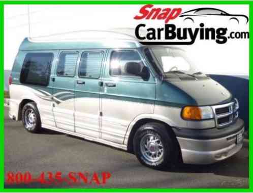 Dodge Ram Van 1500 LWB (2002)