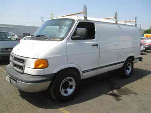 2003 Dodge Ram Van