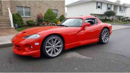 1998 Dodge Viper