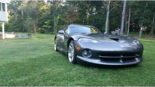 2002 Dodge Viper