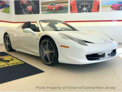 Ferrari 458 Base Convertible 2-Door (2014)