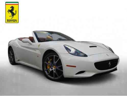 2010 Ferrari California 2dr Convertible