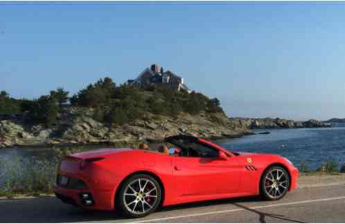 Ferrari California 2dr Convertible (2010)