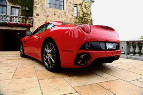 20110000 Ferrari California