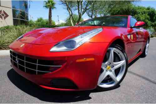 Ferrari FF Base Hatchback 2-Door (2013)