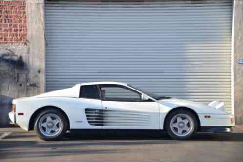 Ferrari Testarossa (1987)