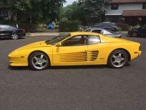 Ferrari Testarossa (1990)