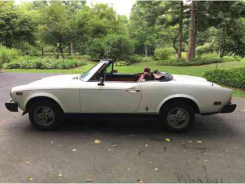 Fiat 124 Spider (1978)