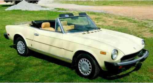 Fiat 2000 Spider (1979)