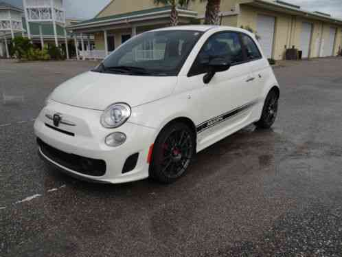 Fiat 500 ABARTH 1. 4L TURBO MANUAL (2013)