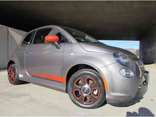 2013 Fiat 500 E Hatchback 2-Door