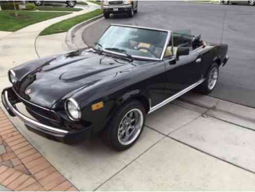 1982 Fiat Spider 2000 Convertible