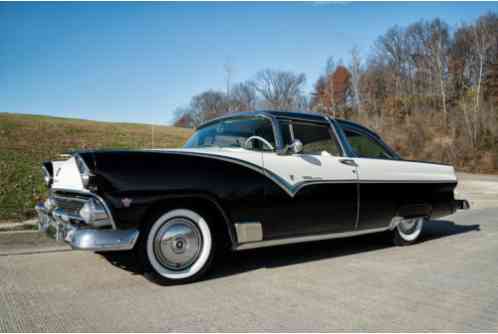 Ford Crown Victoria Coupe (1955)