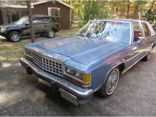 Ford Crown Victoria LTD LX (1987)