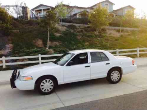 Ford Crown Victoria (2008)