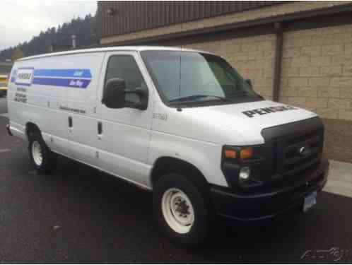 Ford E-Series Van (2011)