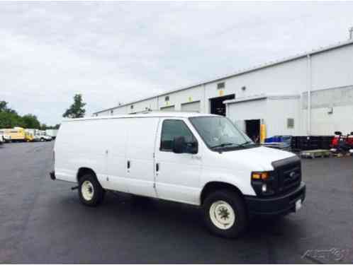 2011 Ford E-Series Van