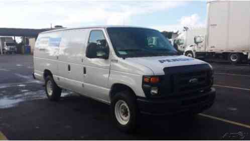 Ford E-Series Van (2011)