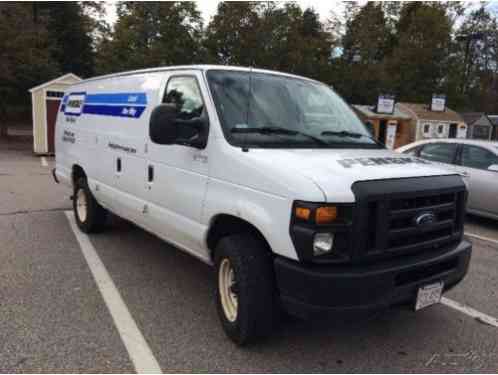 Ford E-Series Van (2011)