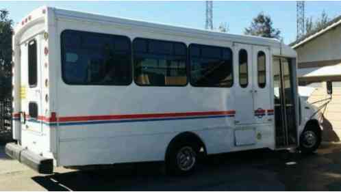 2003 Ford E-Series Van e450